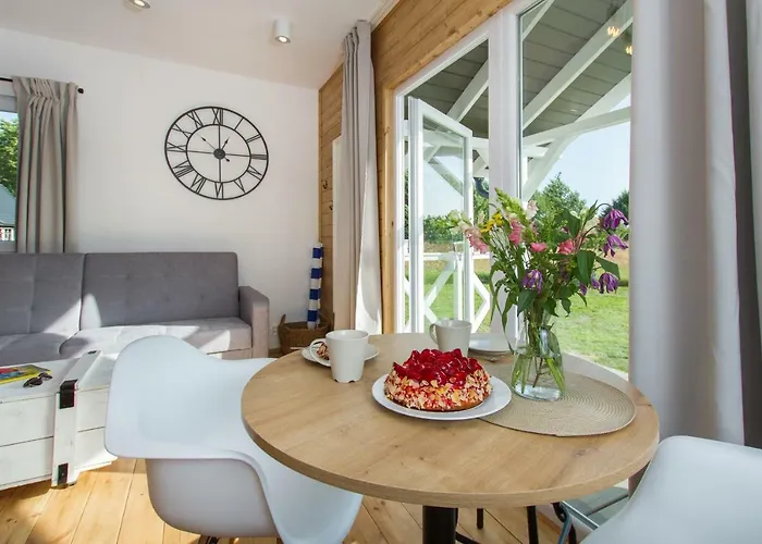 Holiday home Bryza Iii *